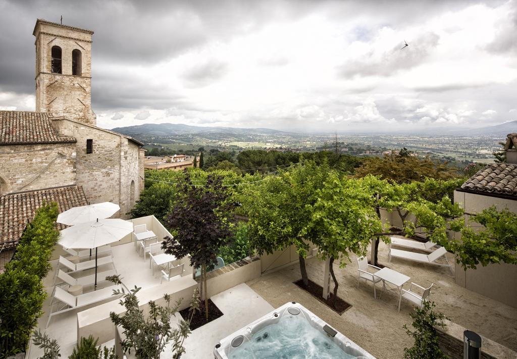 Hotel Degli Affreschi Montefalco Dış mekan fotoğraf